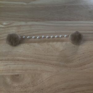 Elegant Faux Fur and Pearl Hair Accessory